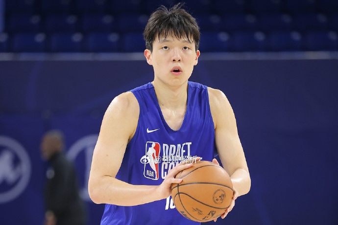 9 年后,中国球员再登 NBA 选秀舞台 9 年后,中国球员再登 NBA 选秀舞台